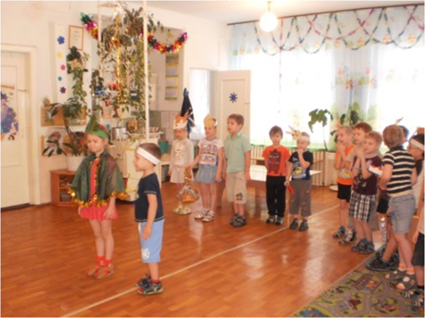 Сценка Про грустную ёлочку